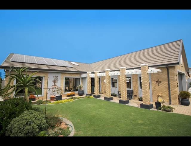 3 BEDROOM HOUSE FOR SALE IN MONTE CHRISTO